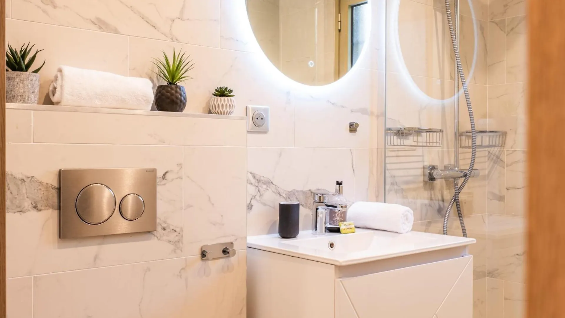 Rare ! Studio With Terrace 5Min Walk To The Palais Cannes Apartment
